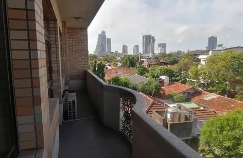 Bambalapitiya Apartment | Duplex Apartment for Rent