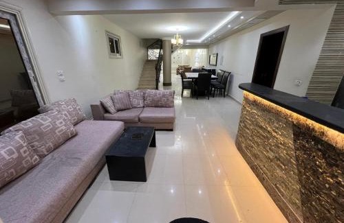 Shurtah al-Dakhlah Villa | Duplex available for daily rent