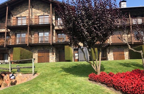 Bolvir Apartment | Duplex Bolvir con piscina y excelentes vistas
