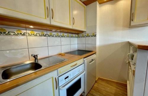 Quiberon Apartment | Duplex confortable à Quiberon - 2 pièces, 4 pers., 38m², balcon, parking, animaux acceptés - FR-1-478-40