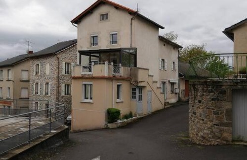 Saint-Hostien Apartment | Duplex de 40m², refait à neuf