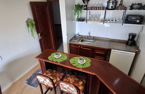 Alto do Capivari Apartment | Duplex em Castelo Piscina e Lareira