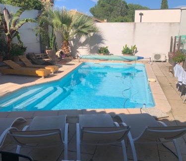Vendargues Apartment | Duplex indépendant avec accès piscine