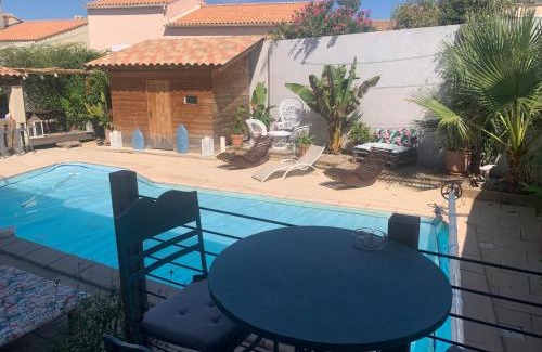 Vendargues Apartment | Duplex indépendant avec accès piscine