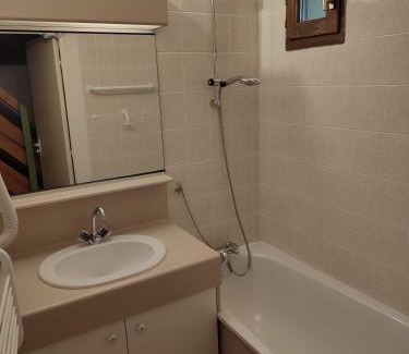 Malbuisson Apartment | Duplex Le Reflet du Lac