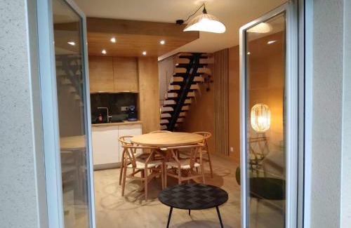 Cauterets Apartment | Duplex lumineux - 40m2 - 2 chambres - Balcon terrasse - Parking - Entierement renové en Mai 2024