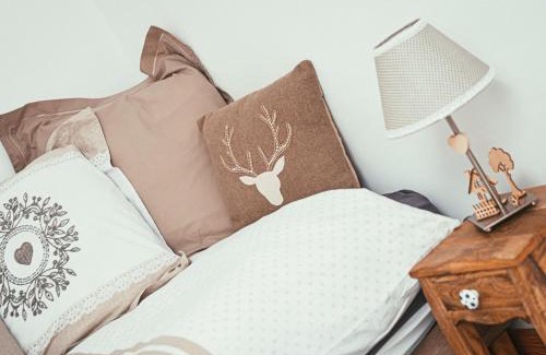 Saint-Remy Apartment | Duplex nature avec piscine, parc et Wi-Fi - FR-1-589-771