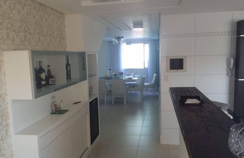 Enseada Azul Apartment | Duplex Penthouse View Of The Bacutia Beach, With Whirlpool, 3 Jobs Gr