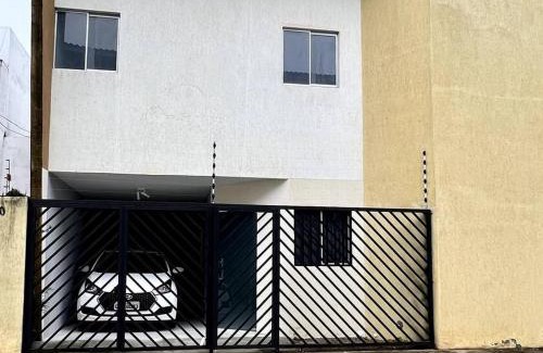 Garanhuns House | Duplex premium com garagem perto do centro 5 hósp.