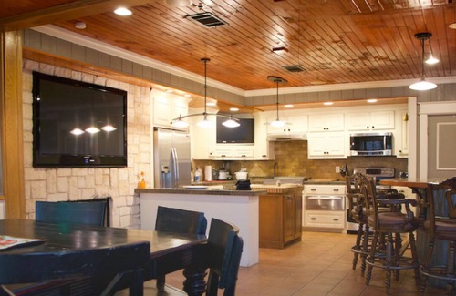 Denison Cabin | Duplex Style Cabin on Lake Texoma: Cabin 212