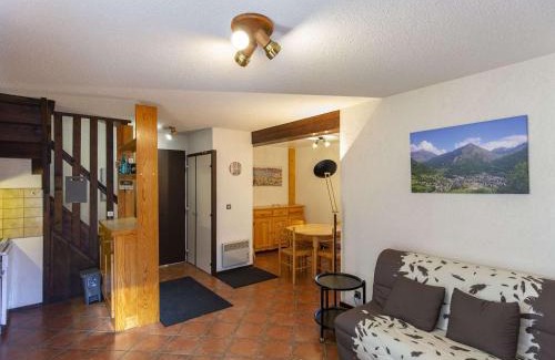 Esquieze-Sere Apartment | Duplex T3 à Esquièze-Sère, balcon, wifi et parking - FR-1-402-128