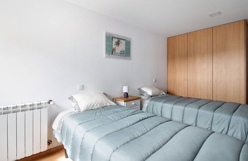 Fonte Boa House | Duplex T4 with Pool 'Bellaë Holiday' with Private Terrace, Private Garden and Wi-Fi