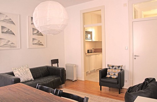 Encarnacao Apartment | Duplex Town House in the Heart of Lisbon - Chiado/Bairro Alto