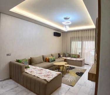 Ain Harrouda Apartment | Duplex Vue Piscine et Jardin Océan Park à Zenata City Eco