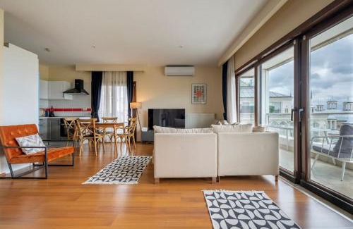 Tophane Apartment | Duplex with Stunning Sea View, 3BR, 2BA