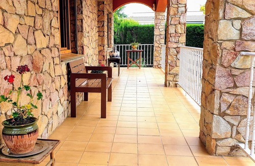 Gualba de Dalt House | DUPLICATECalm Oasis Villa, pool, bbq, 30 km from Barcelona
