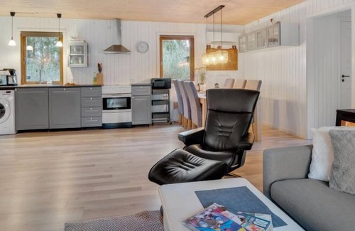 Kaldred House | "Duran" - 4.1km from the sea by Interhome