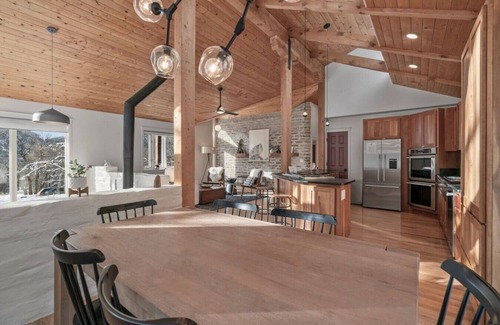 Durango House | Durango Mountain House with Hot Tub and Views - great location