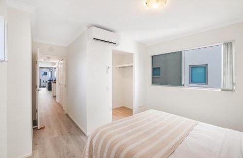 Bargara Apartment | Dwell 40, Oceanfront Apartment