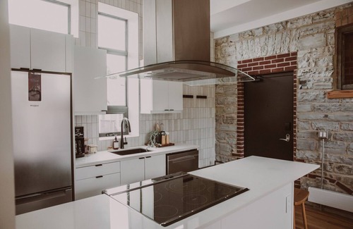 Inner Harbour Apartment | Dwell Aparthotels