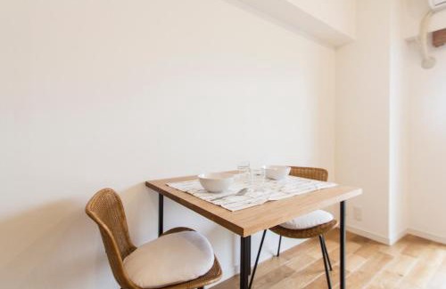 Shibuya Apartment | Dwell Urban 7B