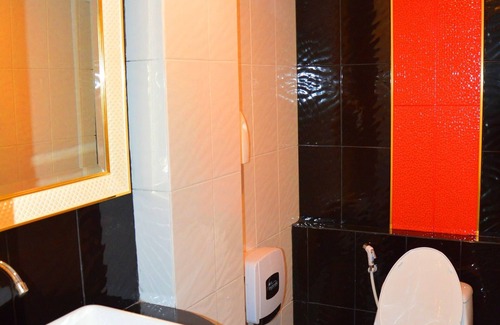 Racha Thewa Hotel | Dwella Suvarnabhumi