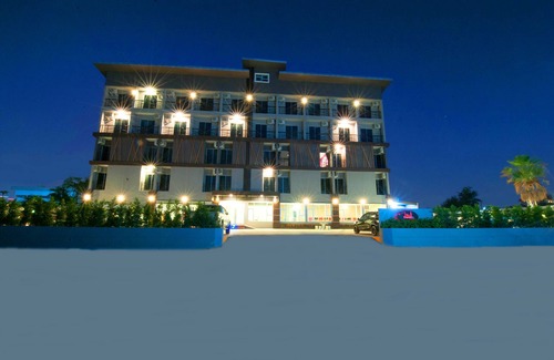 Racha Thewa Hotel | Dwella Suvarnabhumi