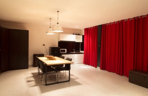 Nanai Road Apartment | Dydi Loft