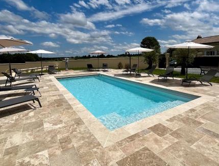 Lussac Apartment | Dynastie - Le Repaire de Maltus "Gîtes & Spa"