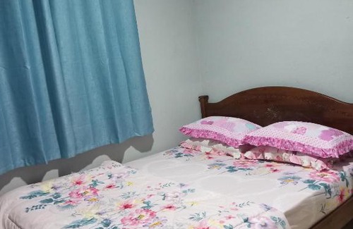 Kampar District House | DZaf Homestay & Mini Chalet