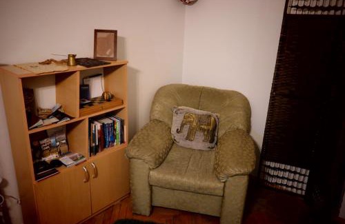 Prizren Apartment | E-19 Home - Tradition meets tourism