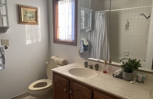 Bountiful House | E Bountiful 3Br 2Bath Great view good parking close to public transport