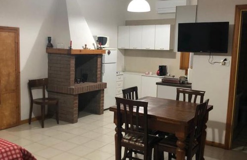 Dozza Apartment | E lucean le stelle sotto al cielo di Vic Campeggi