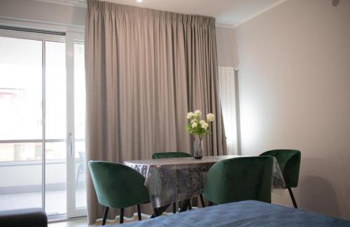 Naples Apartment | E-Twelve Apartment