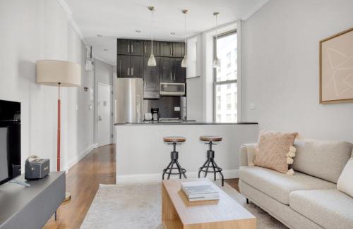 Alphabet City Apartment | E Village 2BR w WD nr great restaurants NYC-760