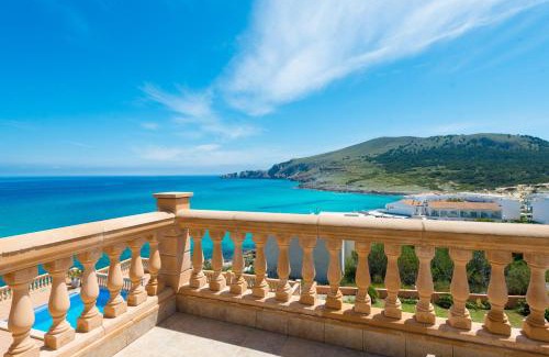 Cala Mesquida Villa | E151 Camomila by Mallorca Villa Selection