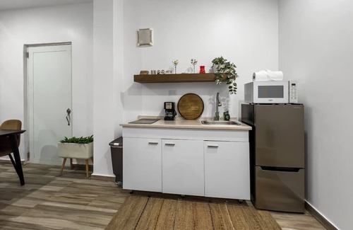 Gobernador Pinero Villa | Each Guest House 3-1 | Cozy Apt W/King & Bunk Bed