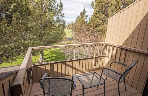 Redmond Condo | Eagle Crest Resort condo, Redmond, OR