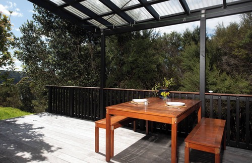 Bay of Islands Cabin | Eagle Heights Glamping Cabin
