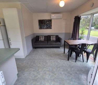 Eagle Point Villa | Eagle Point Caravan Park