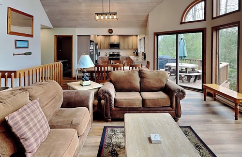 Penelacres House | Eagle's Landing