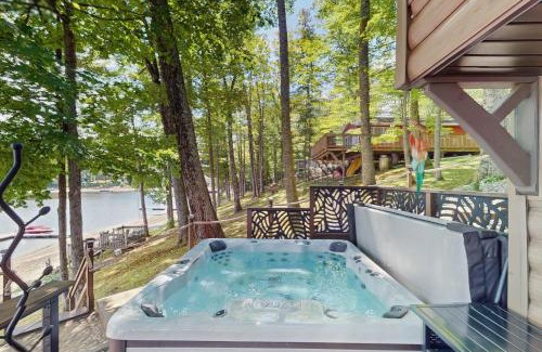 Gloversville House | Eagle's Nest