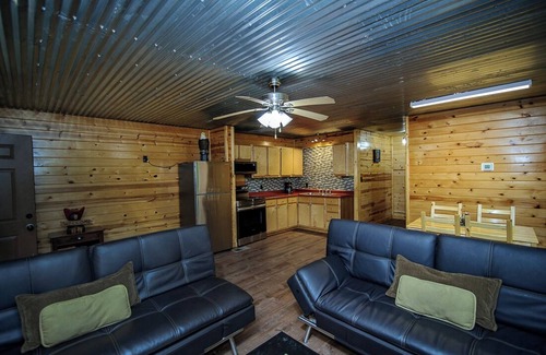 Broken Bow Cabin | Eagle's View- Broken Bow/Hochatown- 2bd