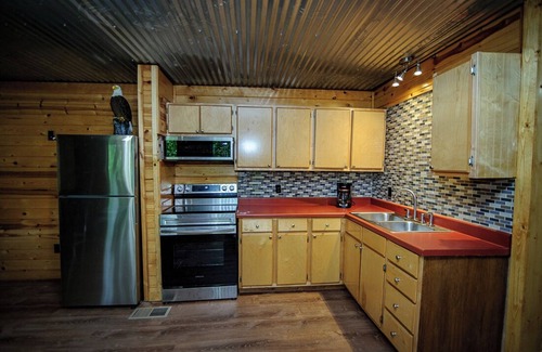 Broken Bow Cabin | Eagle's View- Broken Bow/Hochatown- 2bd