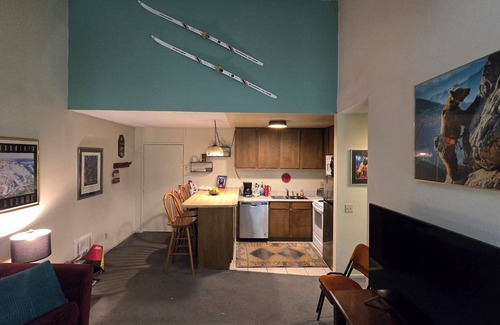 Mammoth Lakes Resort | Eagle Summit Collection
