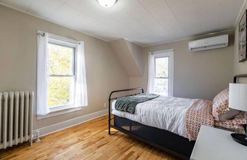 La Crosse House | Eagles Landing