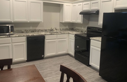 Clarksville Apartment | Eagles nest B