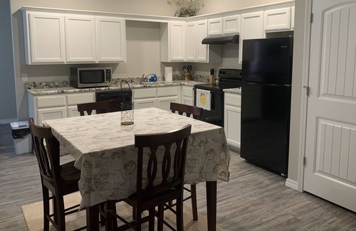 Clarksville Apartment | Eagles nest B