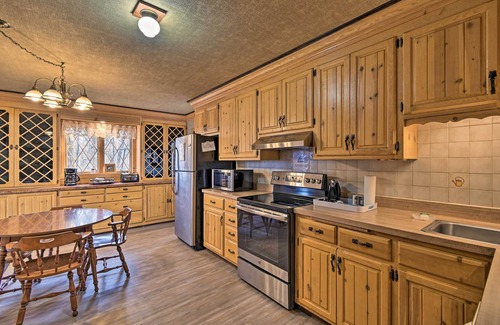 Baraboo Cabin | ‘Eagles Nest’ - Baraboo Cabin on Wisconsin River!