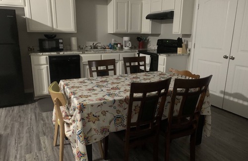 Clarksville Apartment | Eagles nest D near UOfO